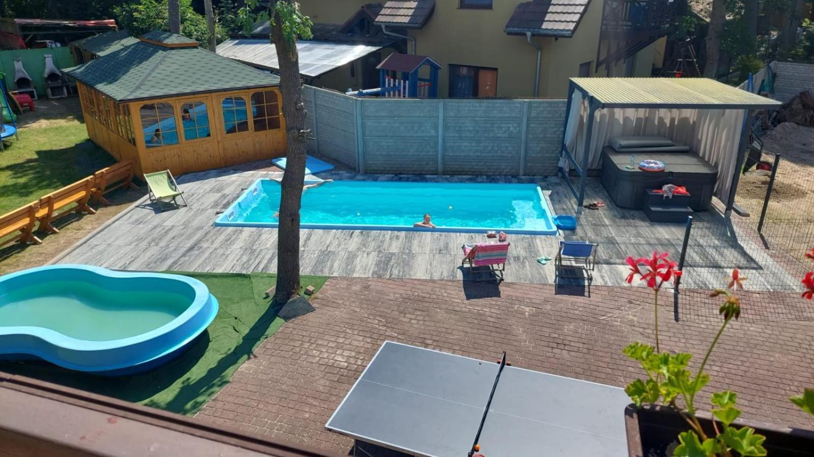 Pod Filarami Pobierowo Hotel Buitenkant foto